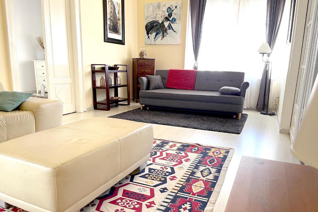 Elegant 125M2 Apartment In Center Of Budapest Eksteriør bilde