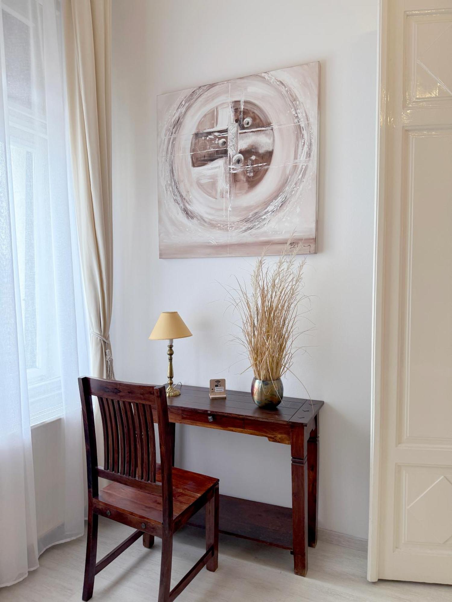 Elegant 125M2 Apartment In Center Of Budapest Eksteriør bilde