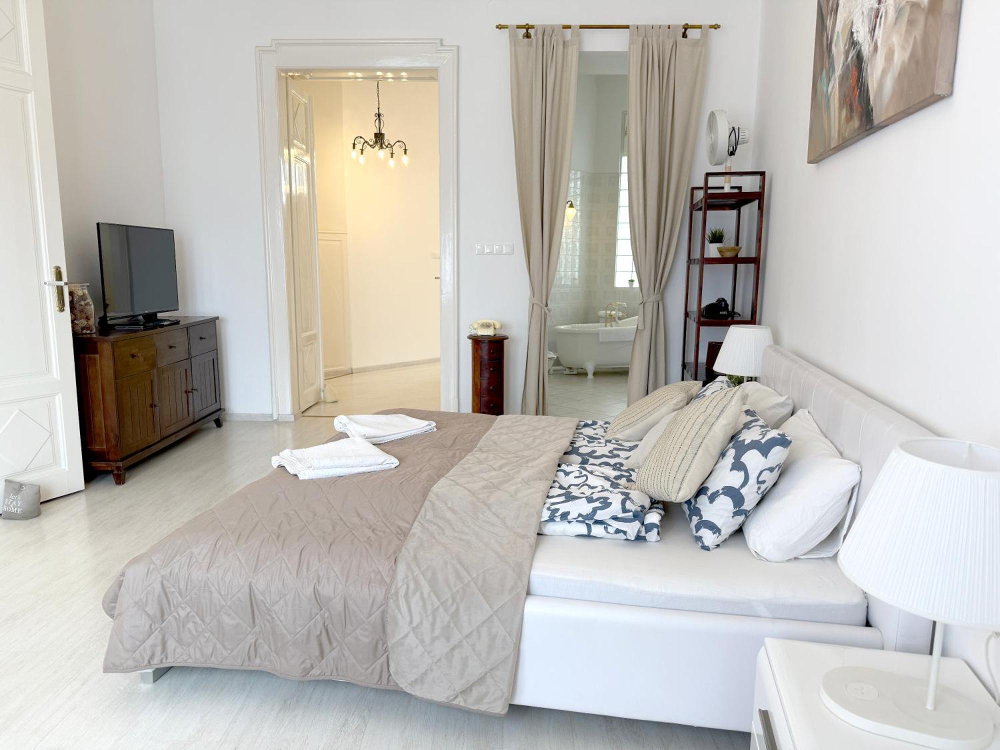 Elegant 125M2 Apartment In Center Of Budapest Eksteriør bilde